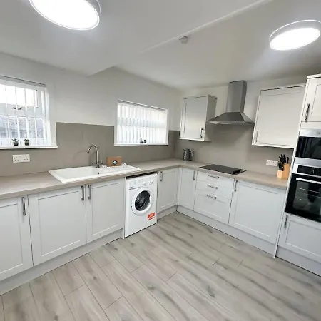 Fleet House By Blue Skies 펜션 미들즈브러